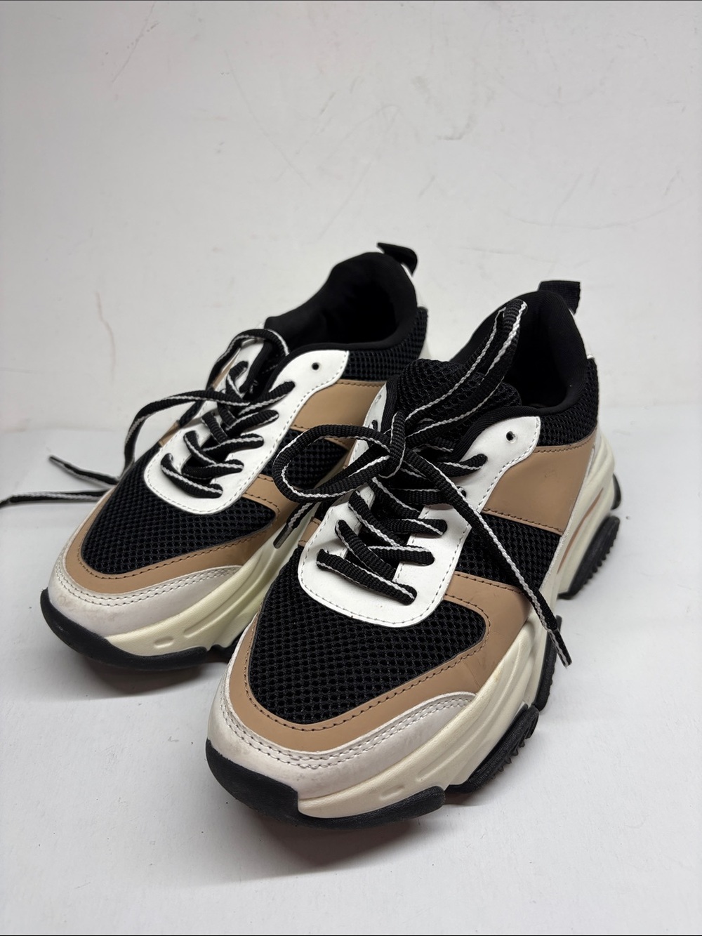 Steve Madden Women's Black, Tan & White Chunky Lace-Up Sneakers